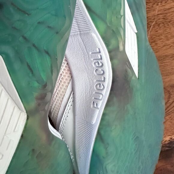 New Balance Kawhi Leonard Men's Size 6 Seismic White Basketball Shoes - Picture 11 of 11